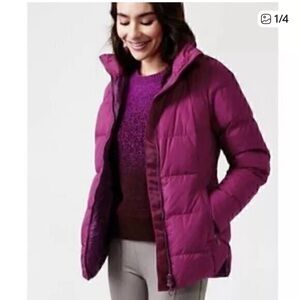 Athleta downtown puffer jacket